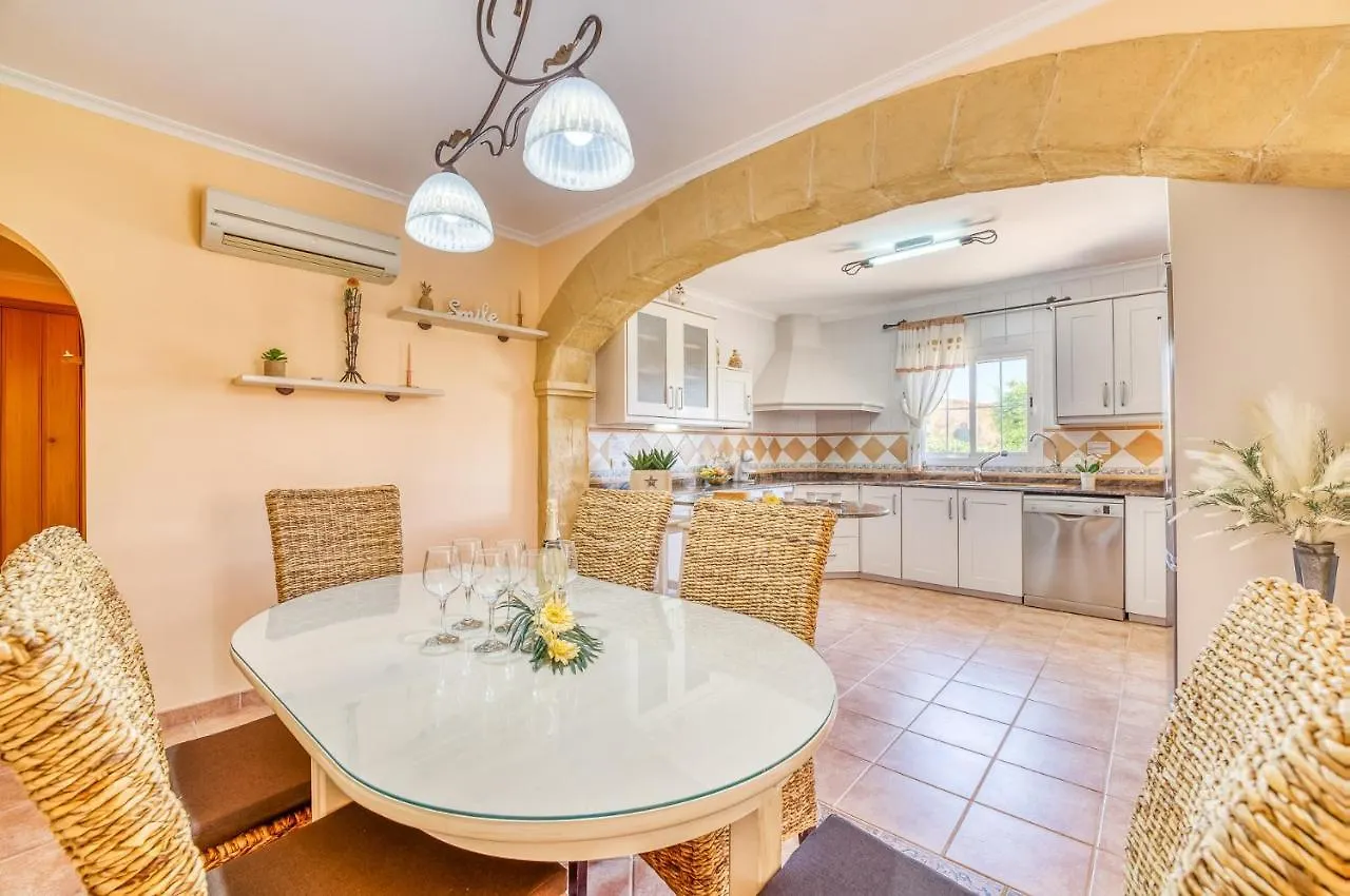 Ideal Property Mallorca - Can Caragol Inca 0*, Inca (Mallorca) Spain